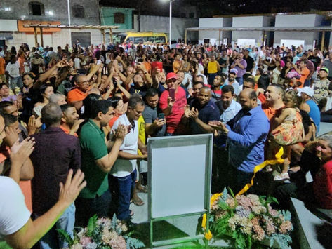 W.GUIMARÃES: Nova Praça Dr. Nelson David Ribeiro é entregue para a população requalificada