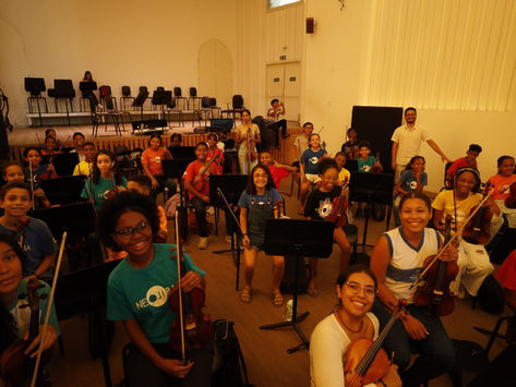 Neojibá: Programa do Governo do Estado transforma a vida de crianças e adolescentes por meio da música