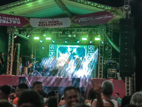 NILO PEÇANHA: Festa de Bom Jesus dos Navegantes agitou comunidade de Barra dos Carvalhos