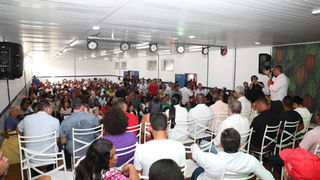 Governo da Bahia debate fortalecimento da cadeia do cacau em encontro com produtores em Ipiaú