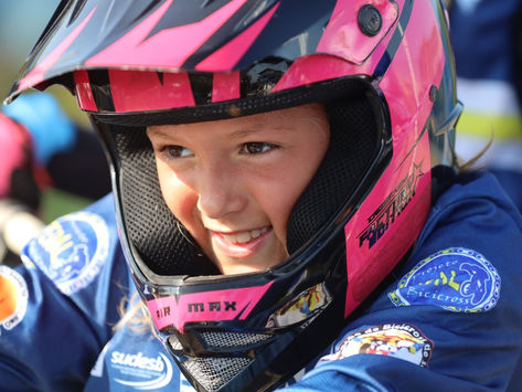 Crianças se destacam em campeonatos brasileiros e mundiais de bicicross; projeto oferece vagas