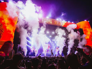 Com programação de festival, Réveillon Praia do Forte se consolida como um dos roteiros mais cobiçados para a virada de 2027