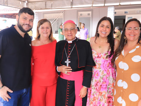 NILO PEÇANHA: Prefeita Jacqueline recebe Bispo Dom Juraci para café especial em clima de fé e união