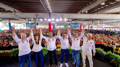 Convenção de Jerônimo reúne mais de 30 mil pessoas e mostra a grande força do time de Lula na Bahia
