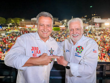 No 7 de setembro, nova propaganda de Wagner e Rui convida eleitor a comparar projetos de “defensores da democracia” e “golpistas”