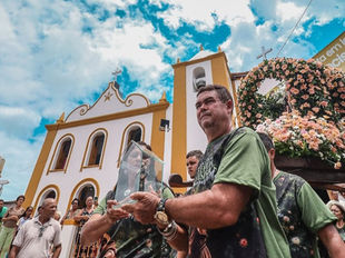 São Francisco inicia festejos religiosos com celebração marcada pela fé e pela tradição