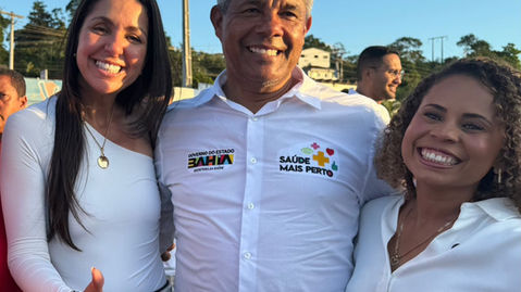 Prefeita Jacqueline Soares prestigia agenda do governador em Gandu e reforça parcerias para o desenvolvimento regional