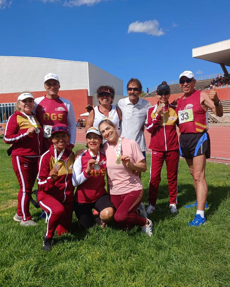 ATLETAS MÁSTER DE AGUASCALIENTES LUCEN EN CAMPEONATO NACIONAL