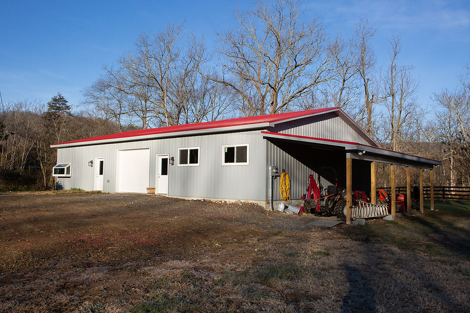 RiverbINNd Barn-0469.jpg