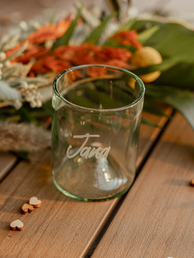 Upcyclingglas mit Gravur