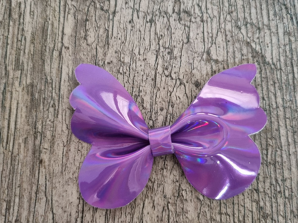 Thumbnail: Butterfly clip in