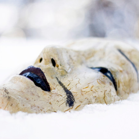 Winter embodiment. Awakening inner dialogue.