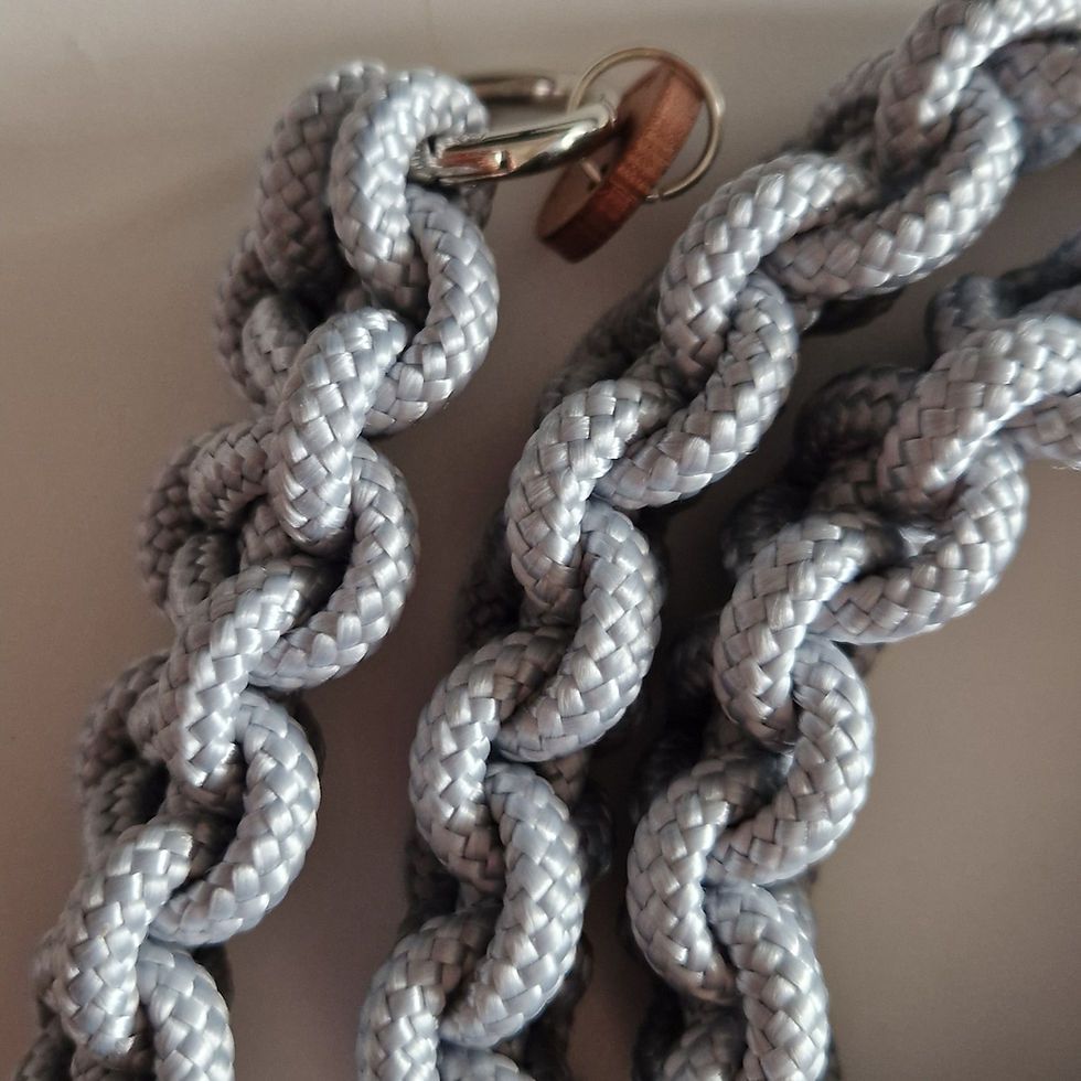 Miniatura: Tracolla in corda intrecciata a mano: GRIGIO
