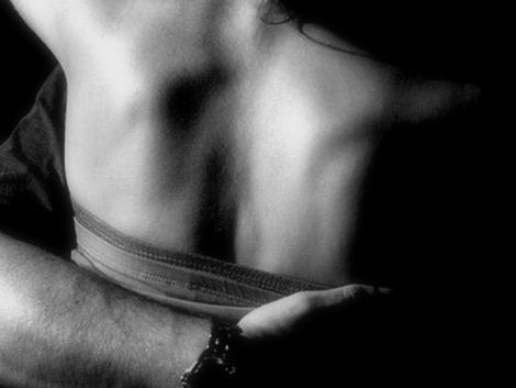 Why is Argentine tango so popular?