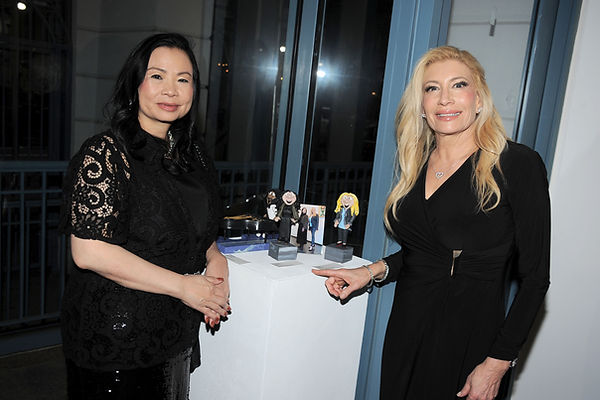 4080524 Mei Fung, MaryAnn Giella McCulloh.jpg