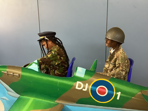 Year 6 trip to air raid shelter