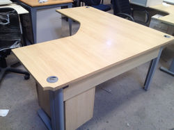 mesa em L