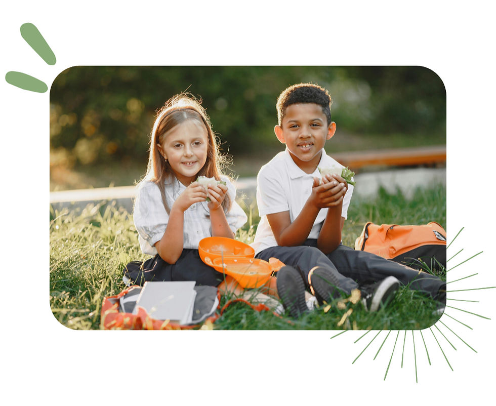 Girl & boy eating lunch