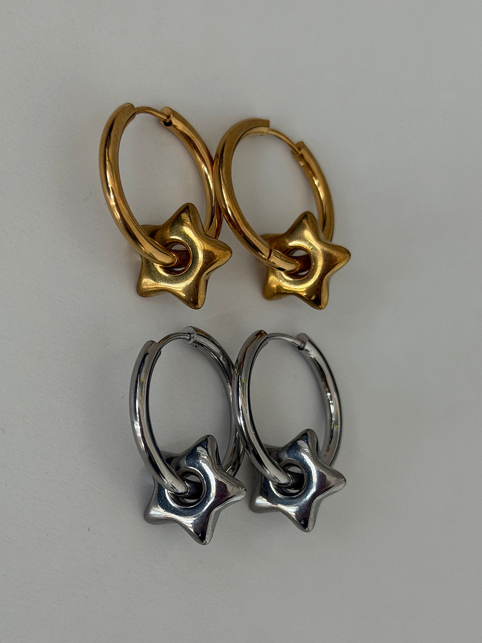 Thumbnail: chunky star hoops