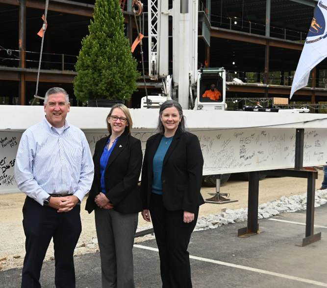 Signing the Final Beam