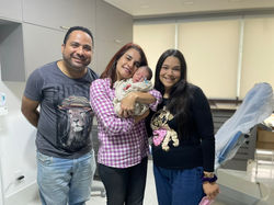 Mamãe Lígia e sua bebê linda.
