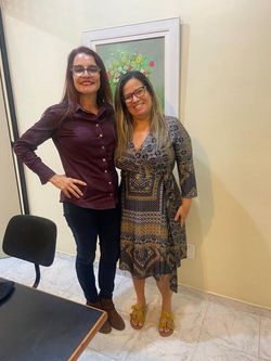 Com minha querida paciente Ana Paula.