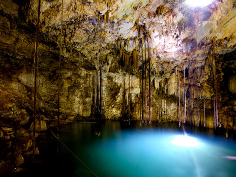 Cenote X'keken