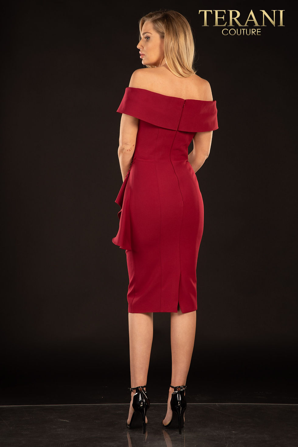 Thumbnail: TERANI COUTURE