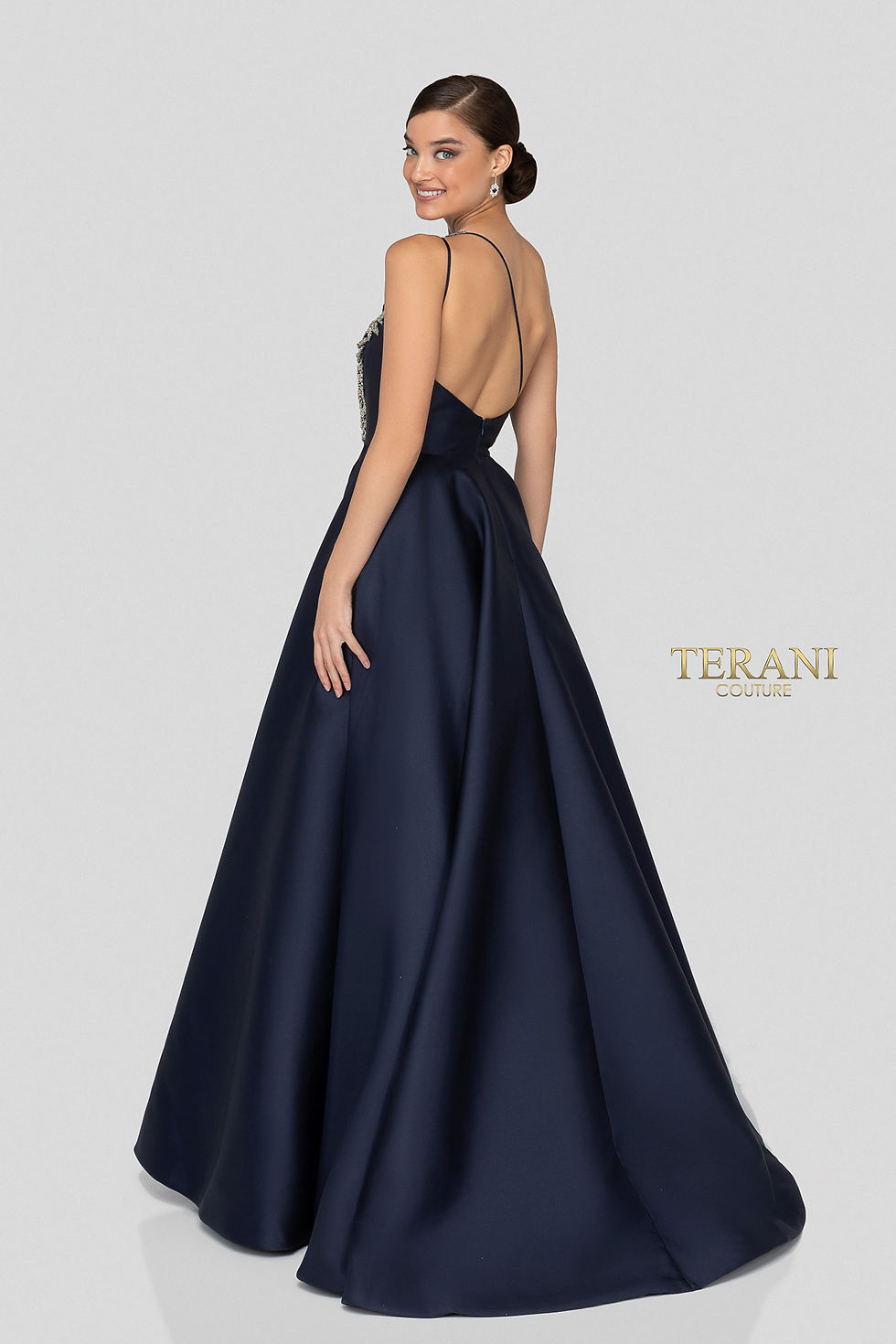 Thumbnail: TERANI COUTURE