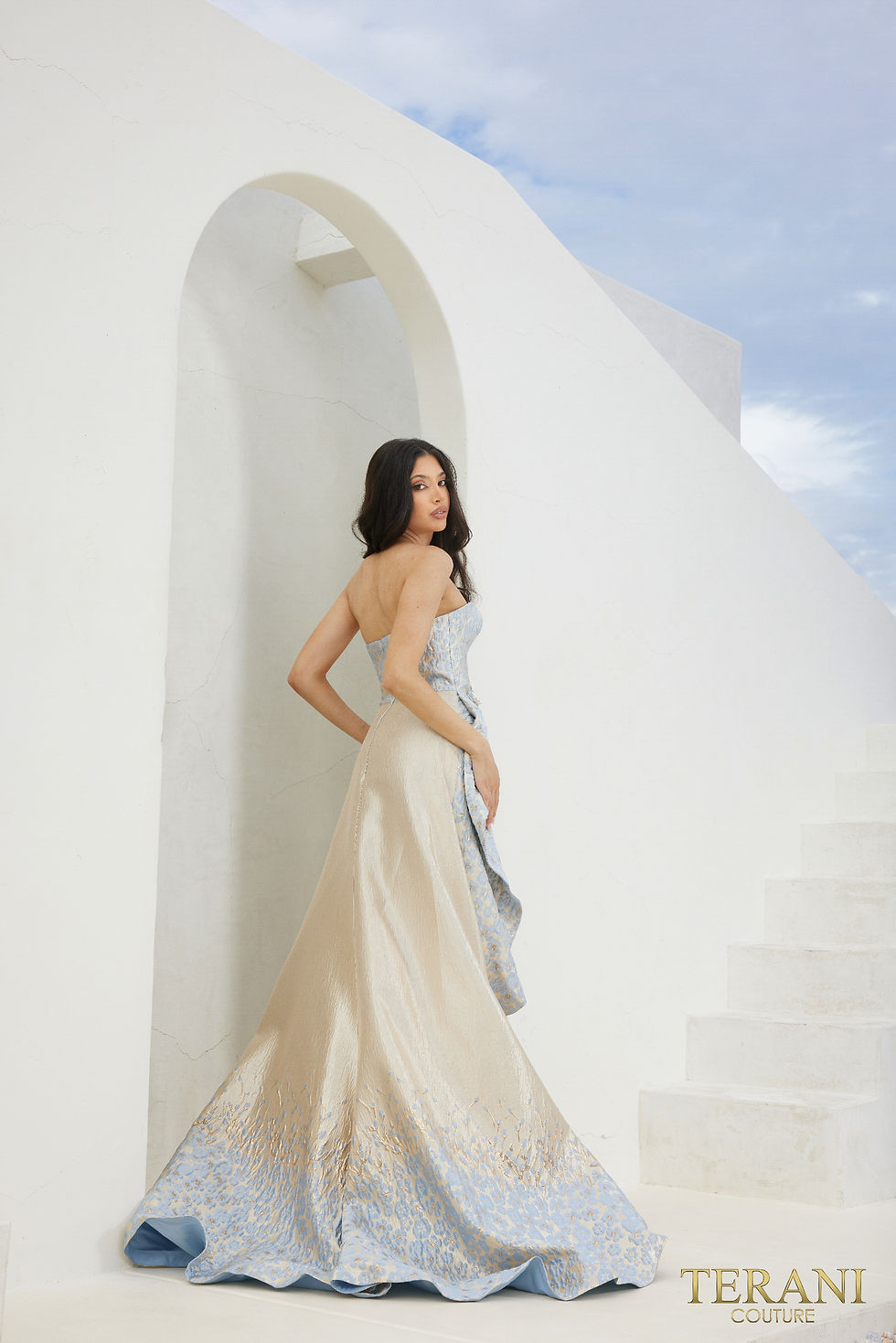 Thumbnail: TERANI COUTURE