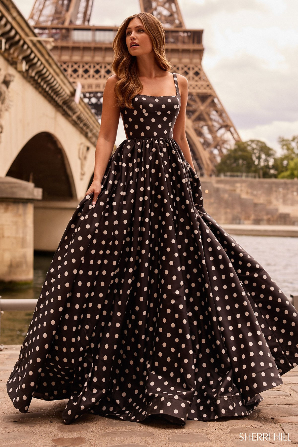 SHERRI HILL