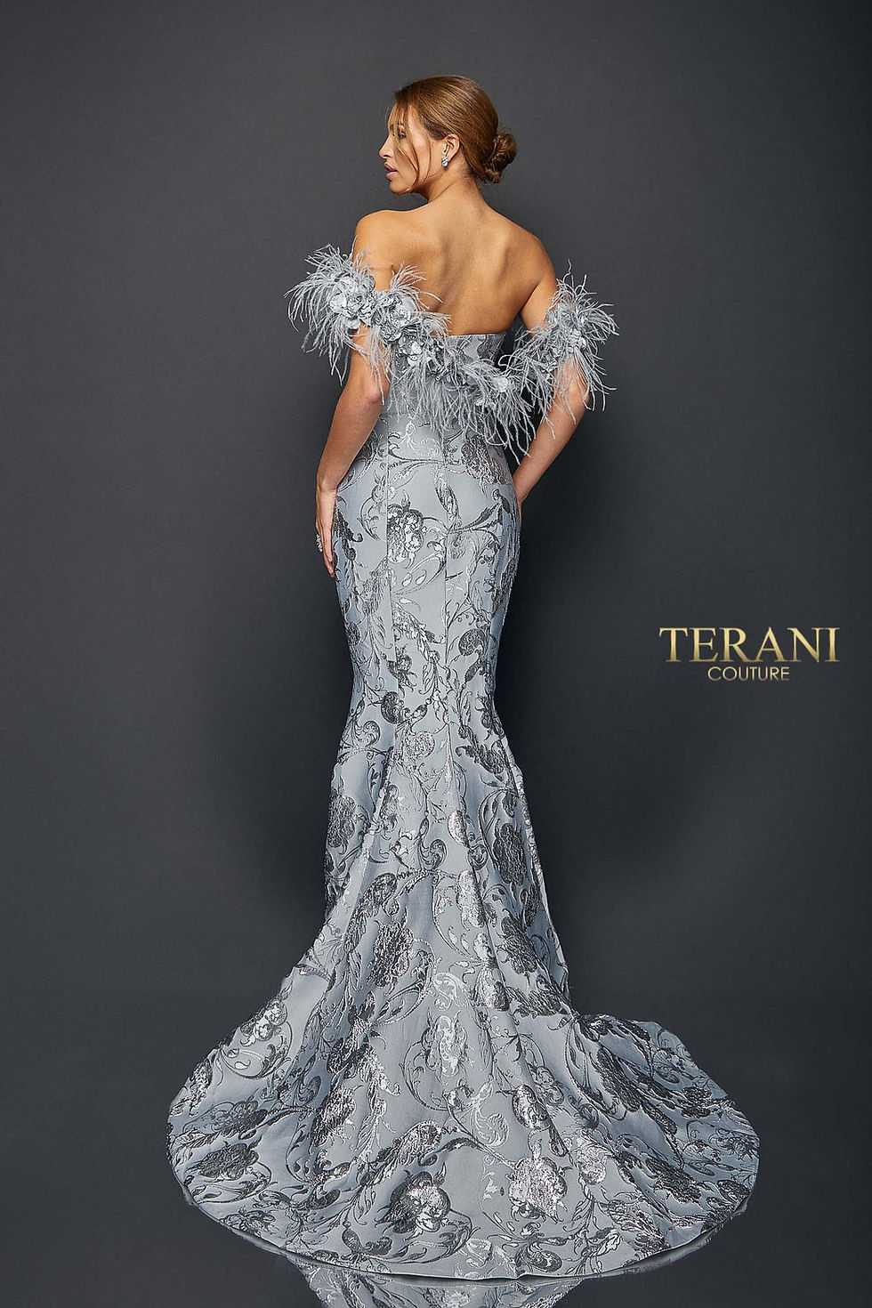 Thumbnail: TERANI COUTURE