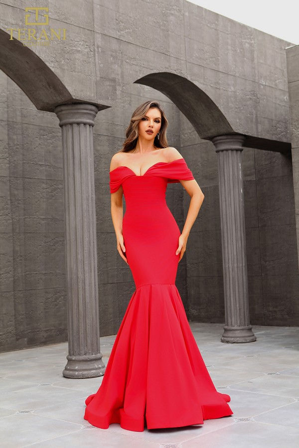 Thumbnail: TERANI COUTURE