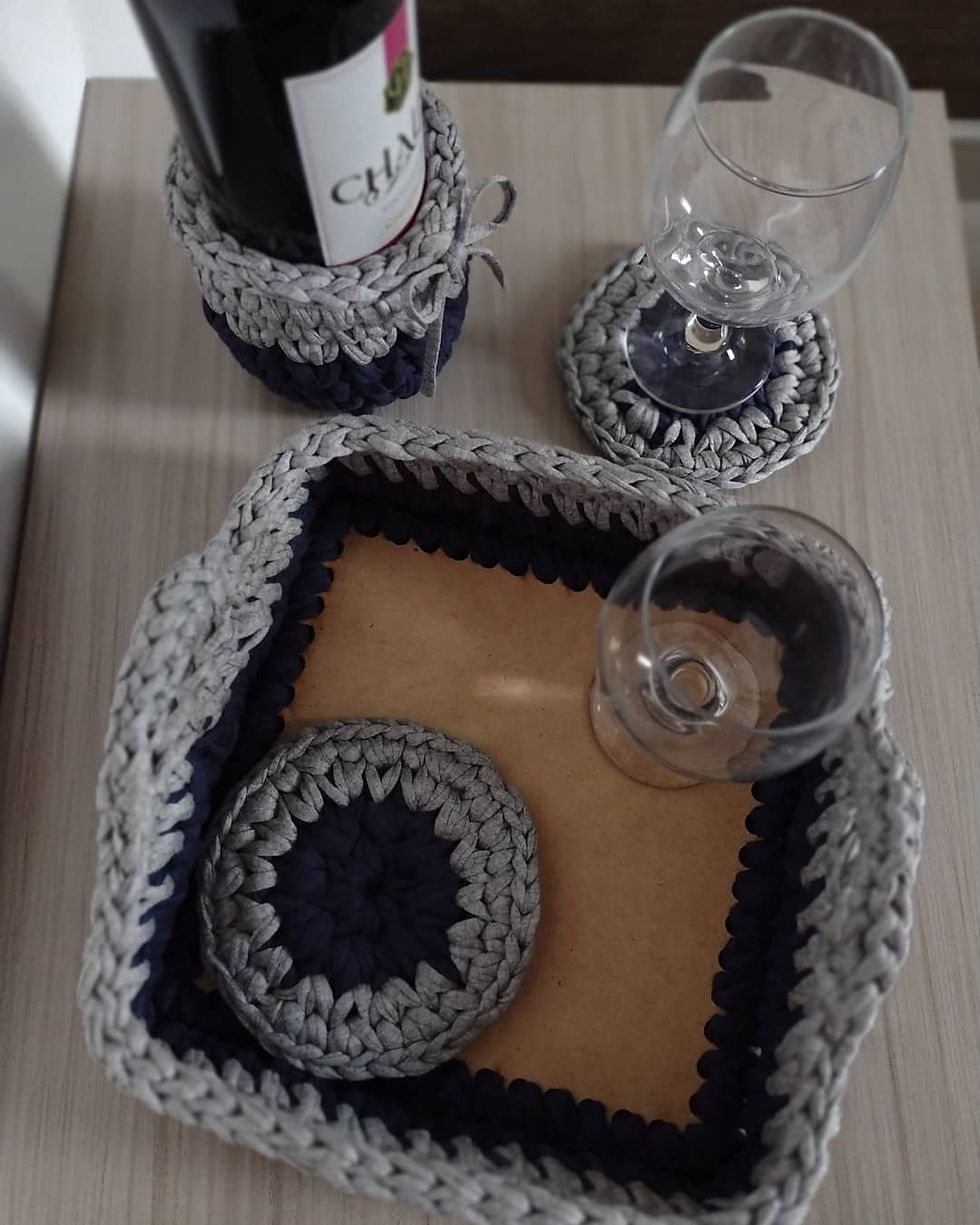 Miniatura: Bandeja de Vinhos