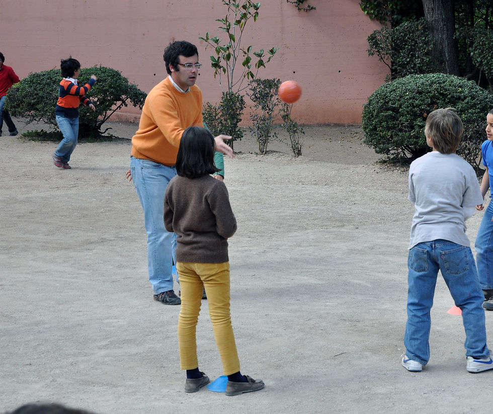 A jogar à bola