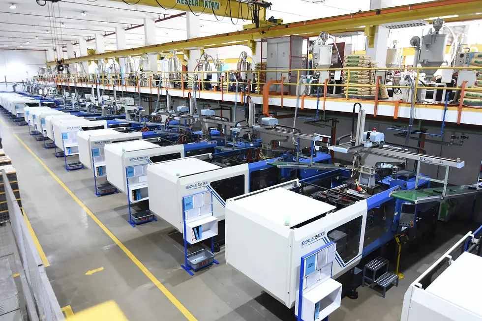 understanding-the-plastic-injection-molding-industry-in-malaysia-1.webp