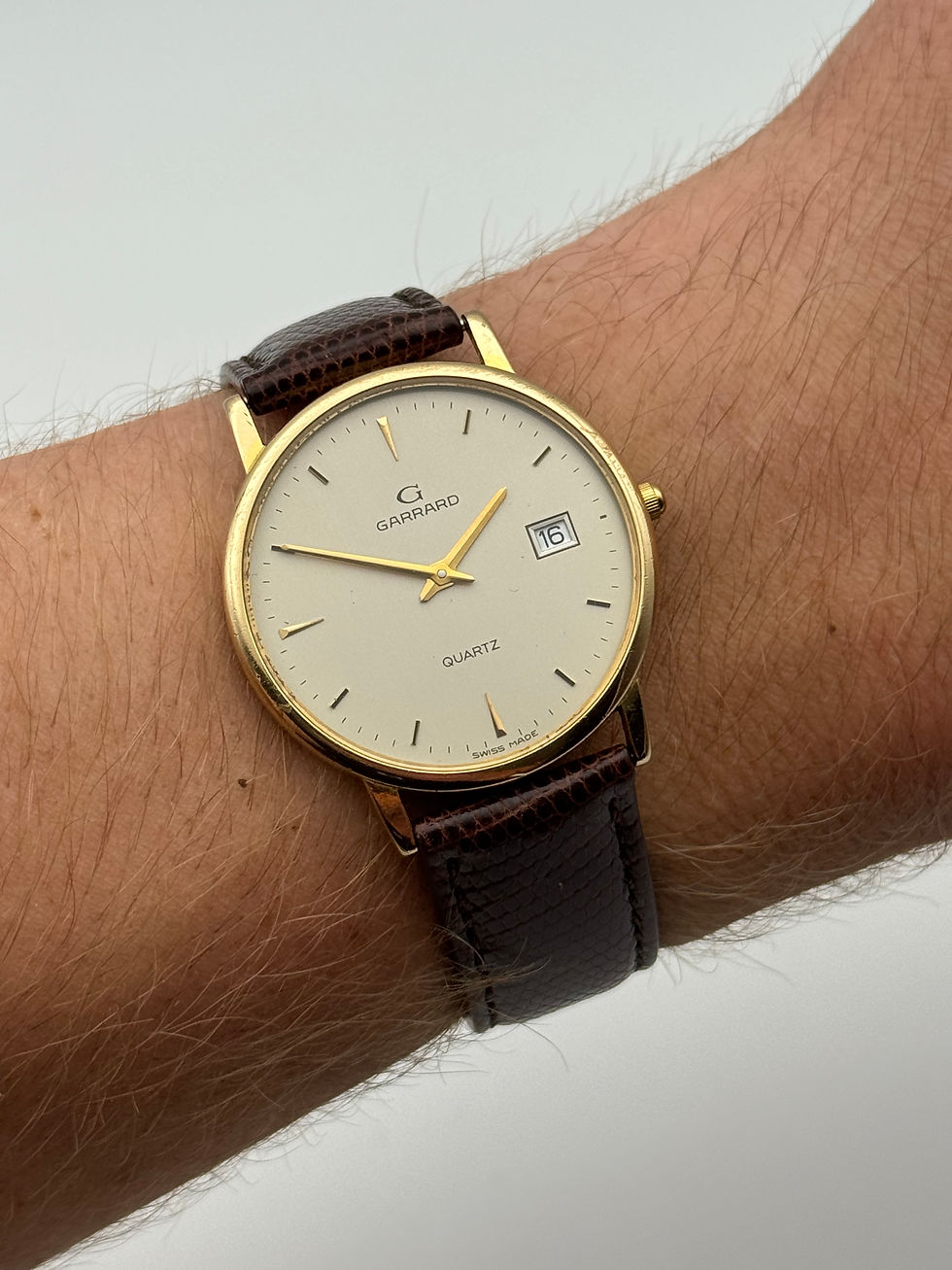 Thumbnail: Garrard 9ct Gold Vintage Gents Quartz Watch | 33mm | New Crystal | New Strap