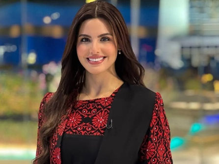 أول فلسطينية تشارك مسابقة ملكة جمال الكون