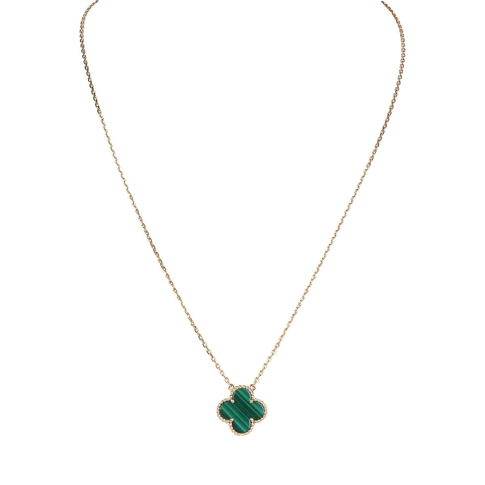 Vintage Alhambra Motif Pendant Necklace Malachite 18K Yellow Gold
