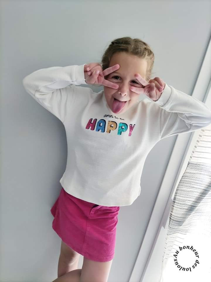 8 ans ensemble sweat et jupe hivers 