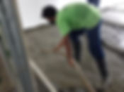Application of ECOCON lightweight concrete screed to floor for screed arrangement