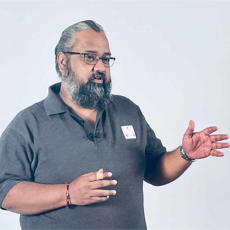 Writer: Ravi Krishnamurthy