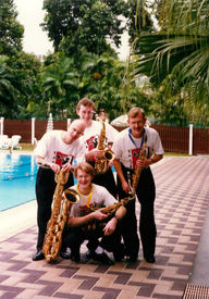 5-a-Saxtet-Singapore-1992.jpg