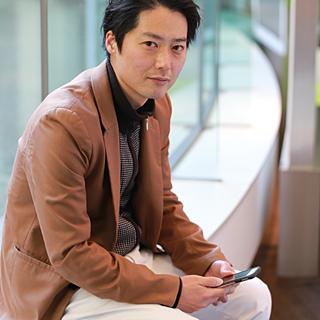 Writer: 佐藤 和弘