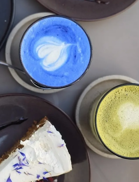iced-matcha-spirulina-latte-ube-dresden_edited.png