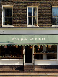 Café Deco Believes in the Power of Keeping Things Simple