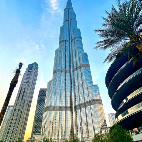 A Night to Remember: Dubai Mall, Burj Khalifa, and a Magical Dinner