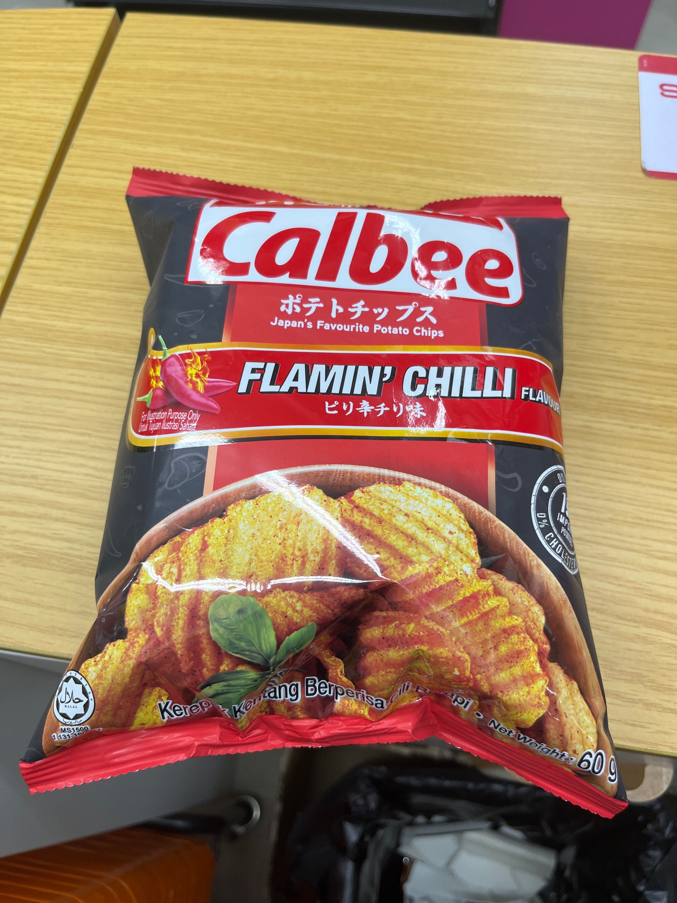 CALBEE Crispy Potato Chips - Flamin' Chili 60g