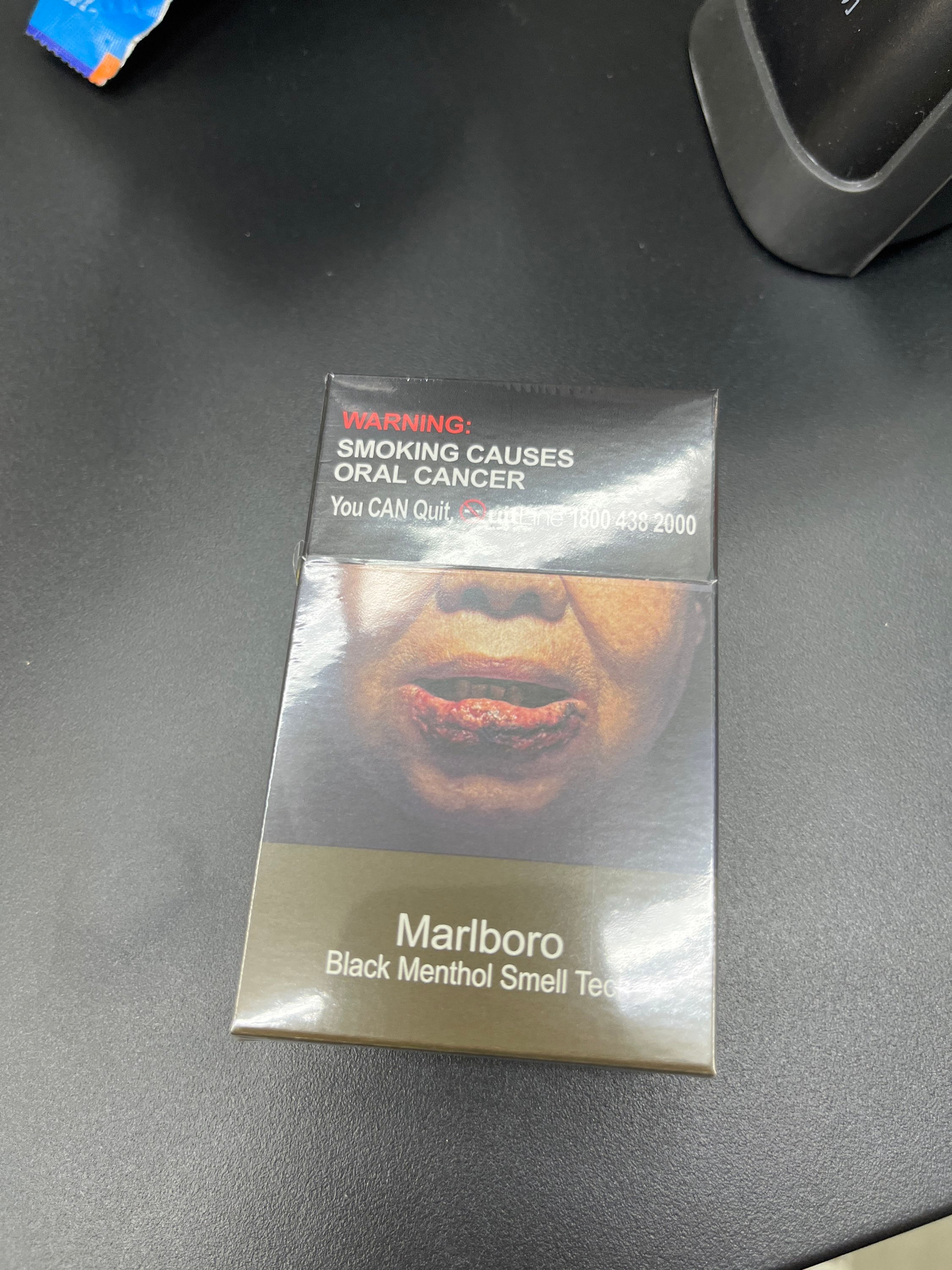 MARLBORO Black Menthol Smell Tech