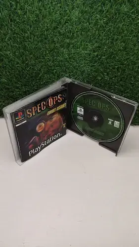 Thumbnail: Spec Ops: Covert Assault PS1 Game booklet